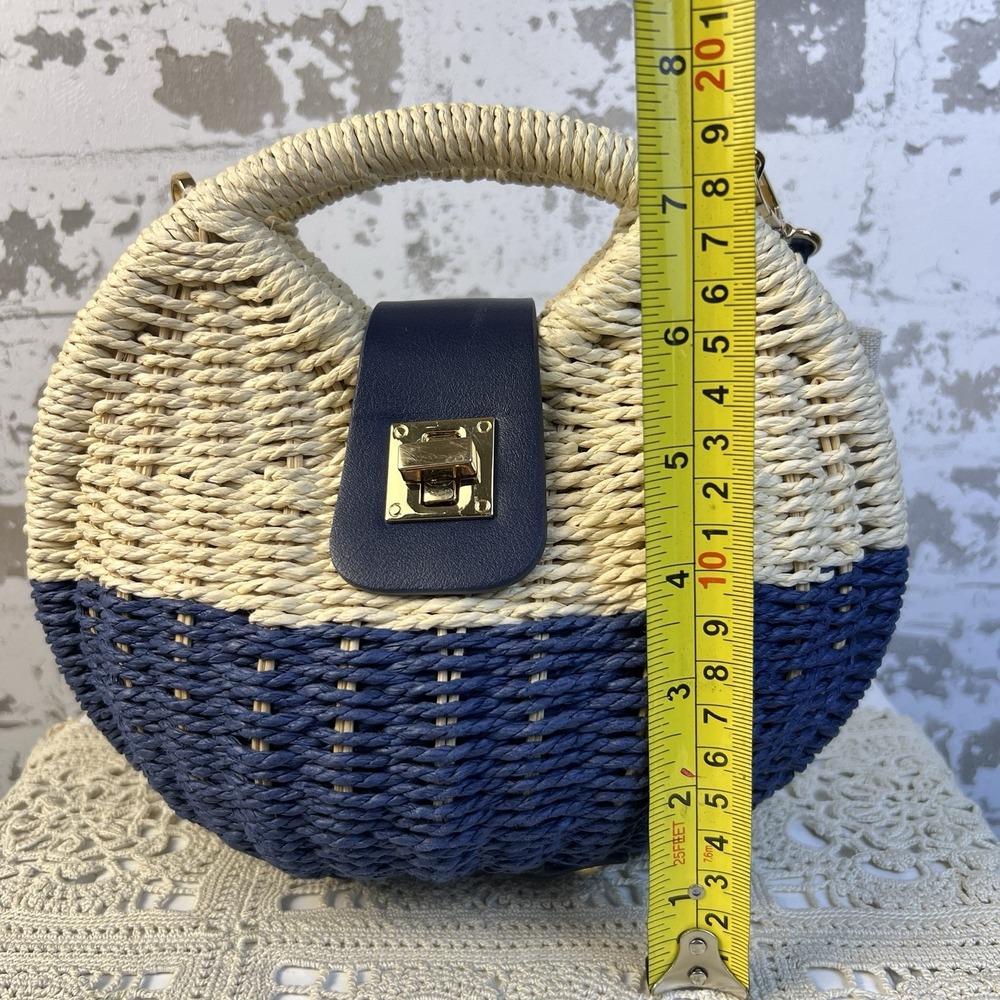 Shiraleah Chicago Straw Clamshell Mini Purse Blue Natural Beige Coastal Beach - Picture 11 of 16
